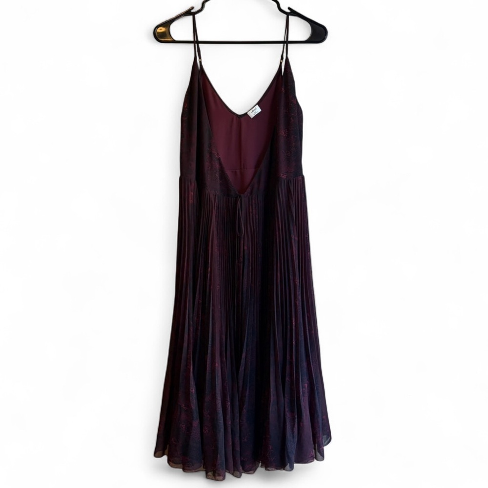 Aritzia Wilfred Beaune Pleated Wrap Dress Rose Bowl Red - Picture 2 of 7